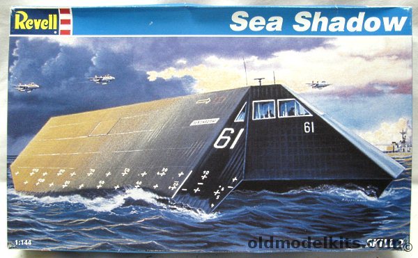 Revell 1/144 US Navy Sea Shadow Stealth Ship, 5107 plastic model kit